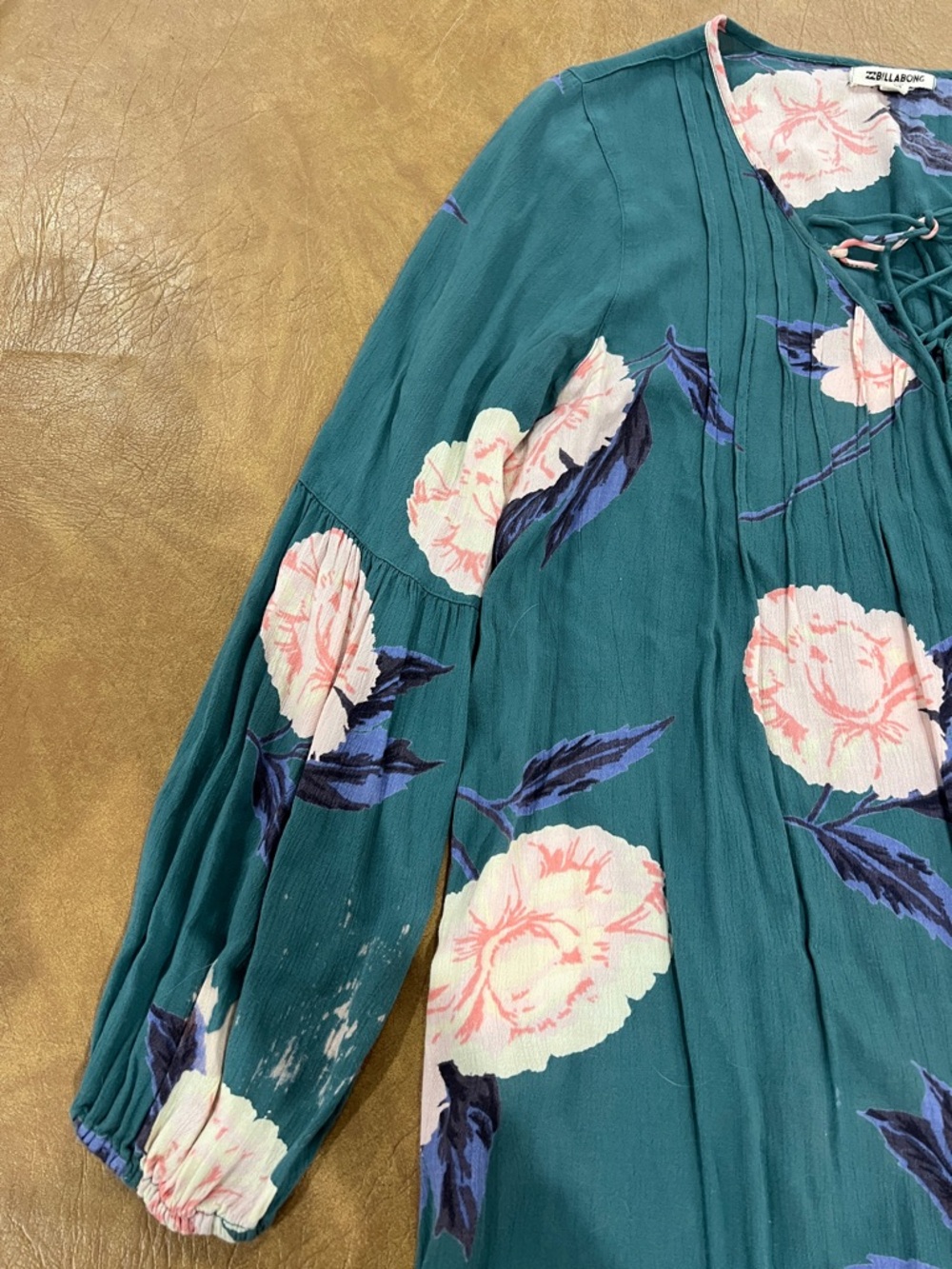 Billabong Teal Floral Lace-Up V-Neck Tunic with Pink Blooms - Picture 3 of 8
